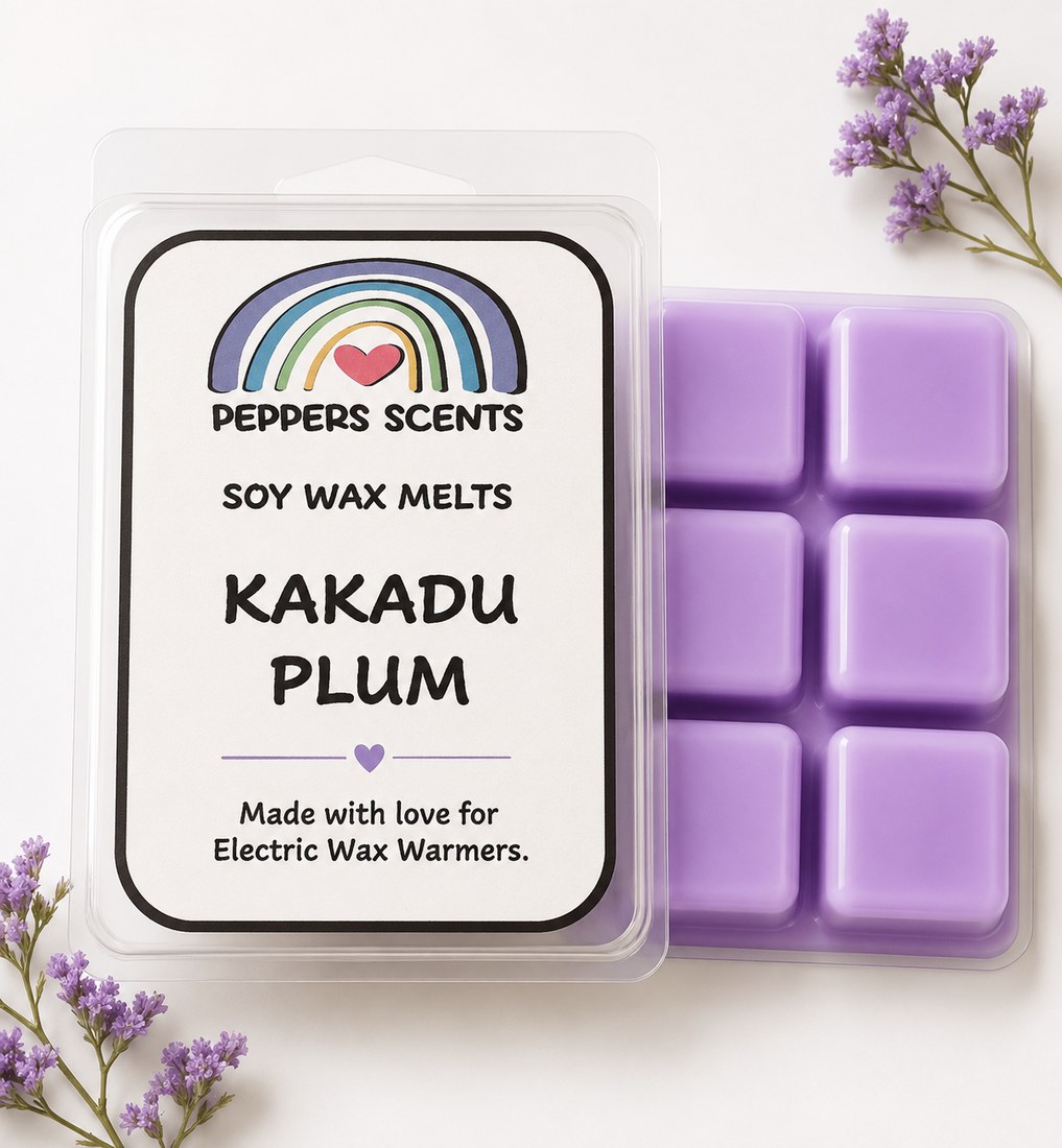 Kakadu Plum soy wax melts in a clamshell pack, with the rainbow Peppers Scents label.